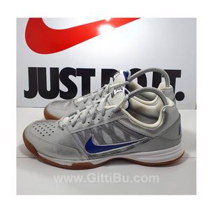 44 No Nike Salon Ayakkabısı