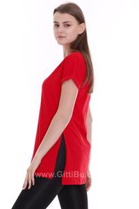 Hipatu Yırtmaçlı Kırmızı Kadın Tişört